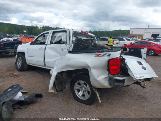 Photo 2 VIN: 3GCUKREC1JG219713 - CHEVROLET SILVERADO 