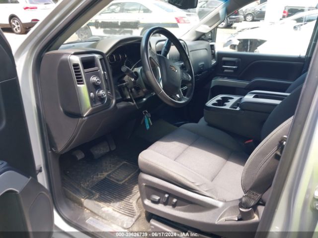 Photo 4 VIN: 3GCUKREC1JG275733 - CHEVROLET SILVERADO 