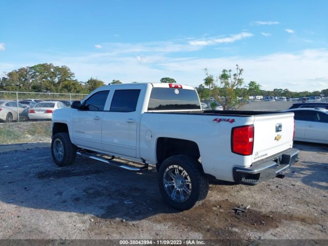 Photo 2 VIN: 3GCUKREC1JG332612 - CHEVROLET SILVERADO 1500 