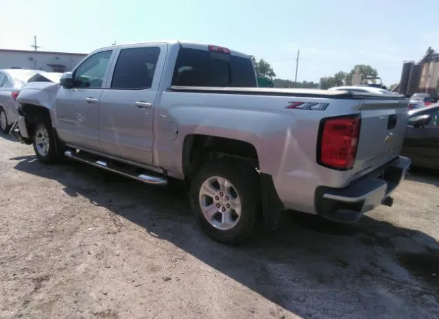 Photo 2 VIN: 3GCUKREC1JG341763 - CHEVROLET SILVERADO 1500 