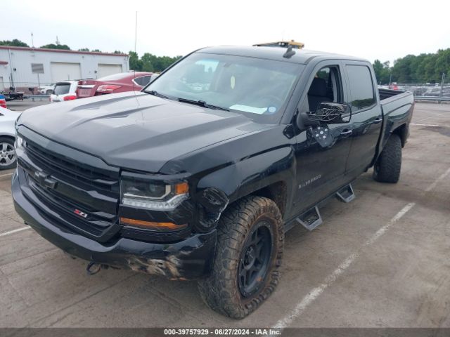 Photo 1 VIN: 3GCUKREC1JG374357 - CHEVROLET SILVERADO 