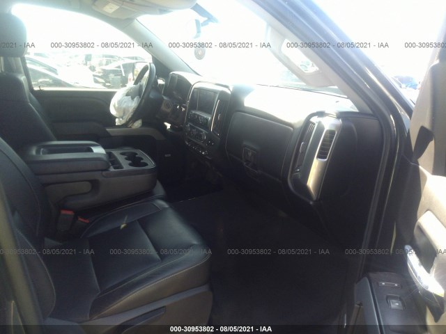 Photo 4 VIN: 3GCUKREC1JG566930 - CHEVROLET SILVERADO 1500 