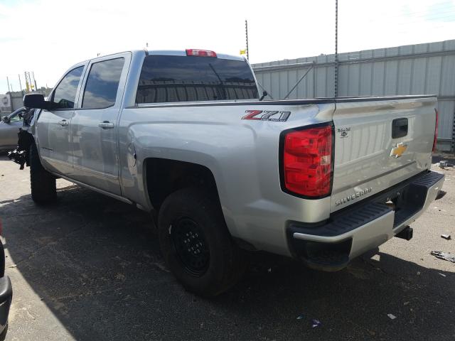 Photo 2 VIN: 3GCUKREC1JG594839 - CHEVROLET SILVERADO 