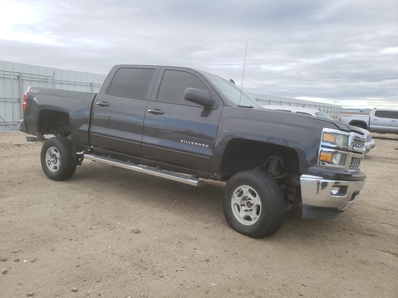 Photo 3 VIN: 3GCUKREC2FG401475 - CHEVROLET SILVERADO 