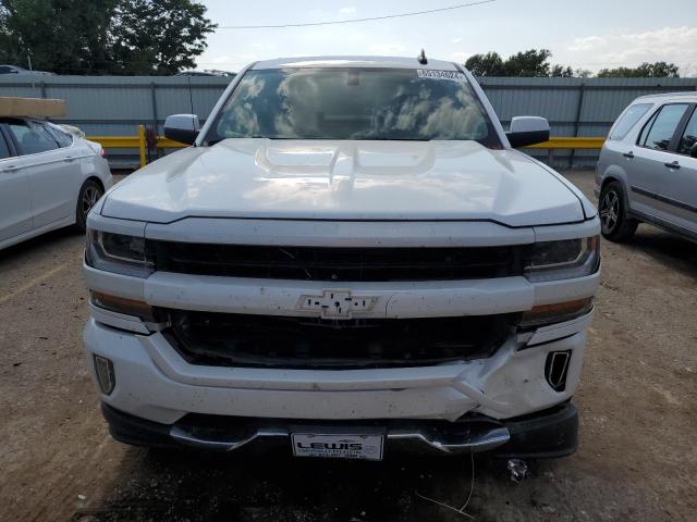 Photo 4 VIN: 3GCUKREC2JG314409 - CHEVROLET SILVERADO 