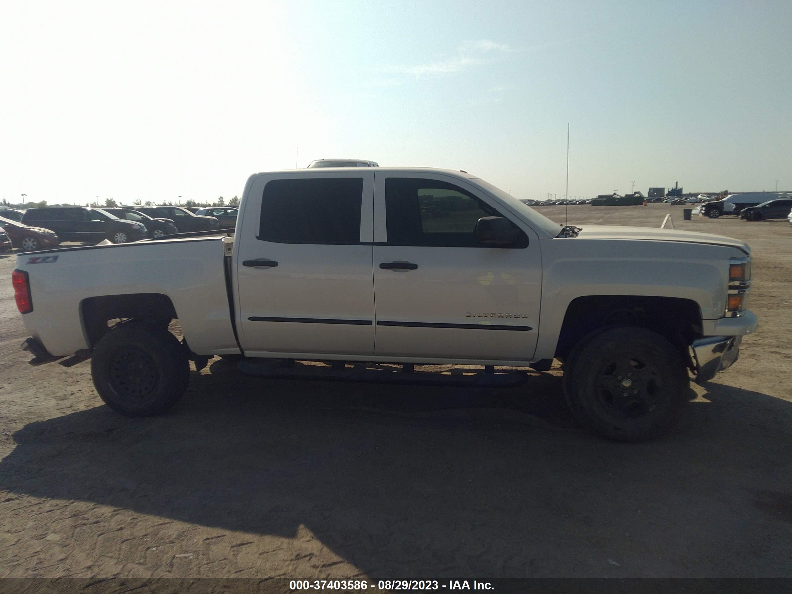 Photo 12 VIN: 3GCUKREC3EG249558 - CHEVROLET SILVERADO 