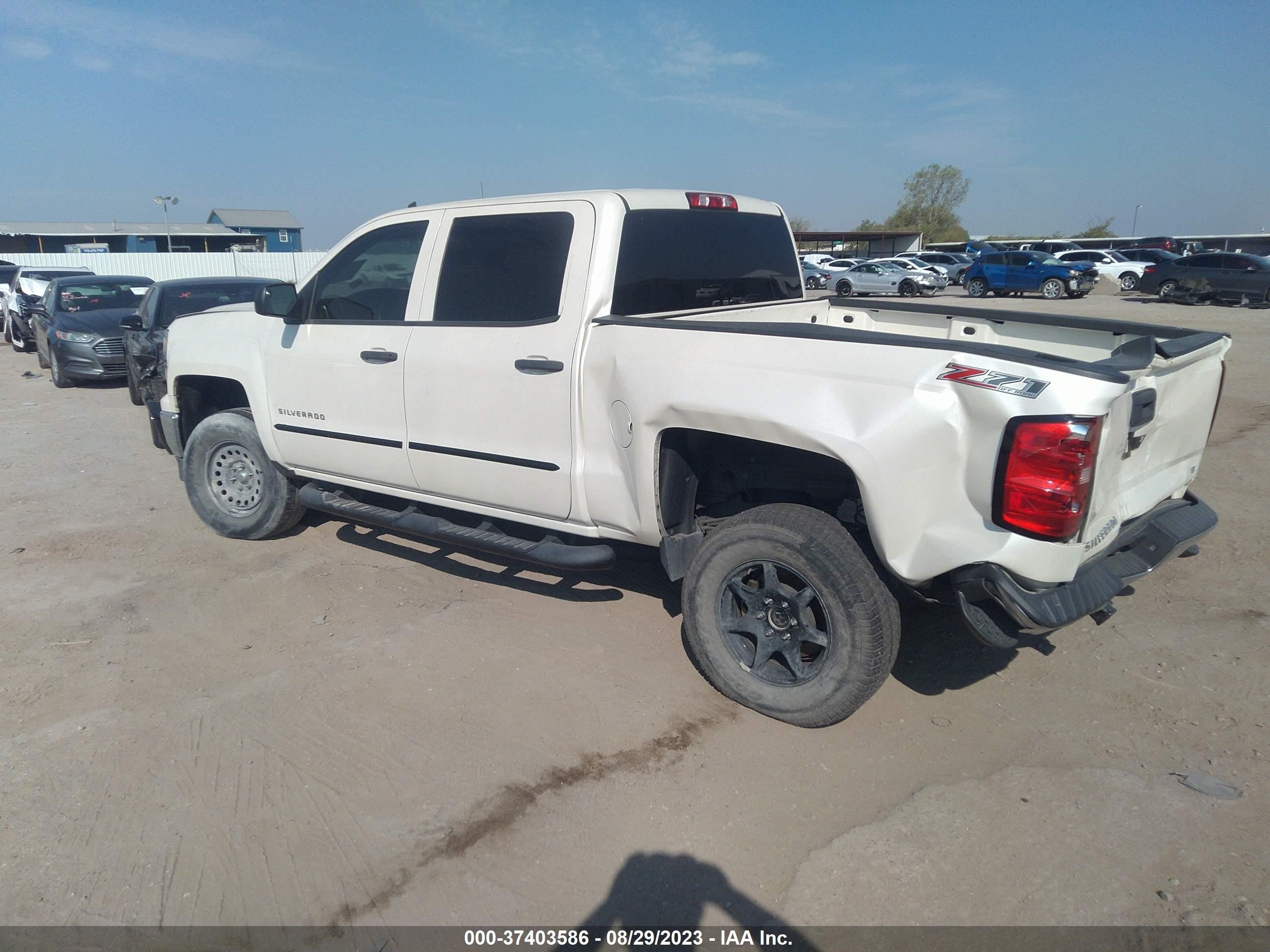 Photo 2 VIN: 3GCUKREC3EG249558 - CHEVROLET SILVERADO 