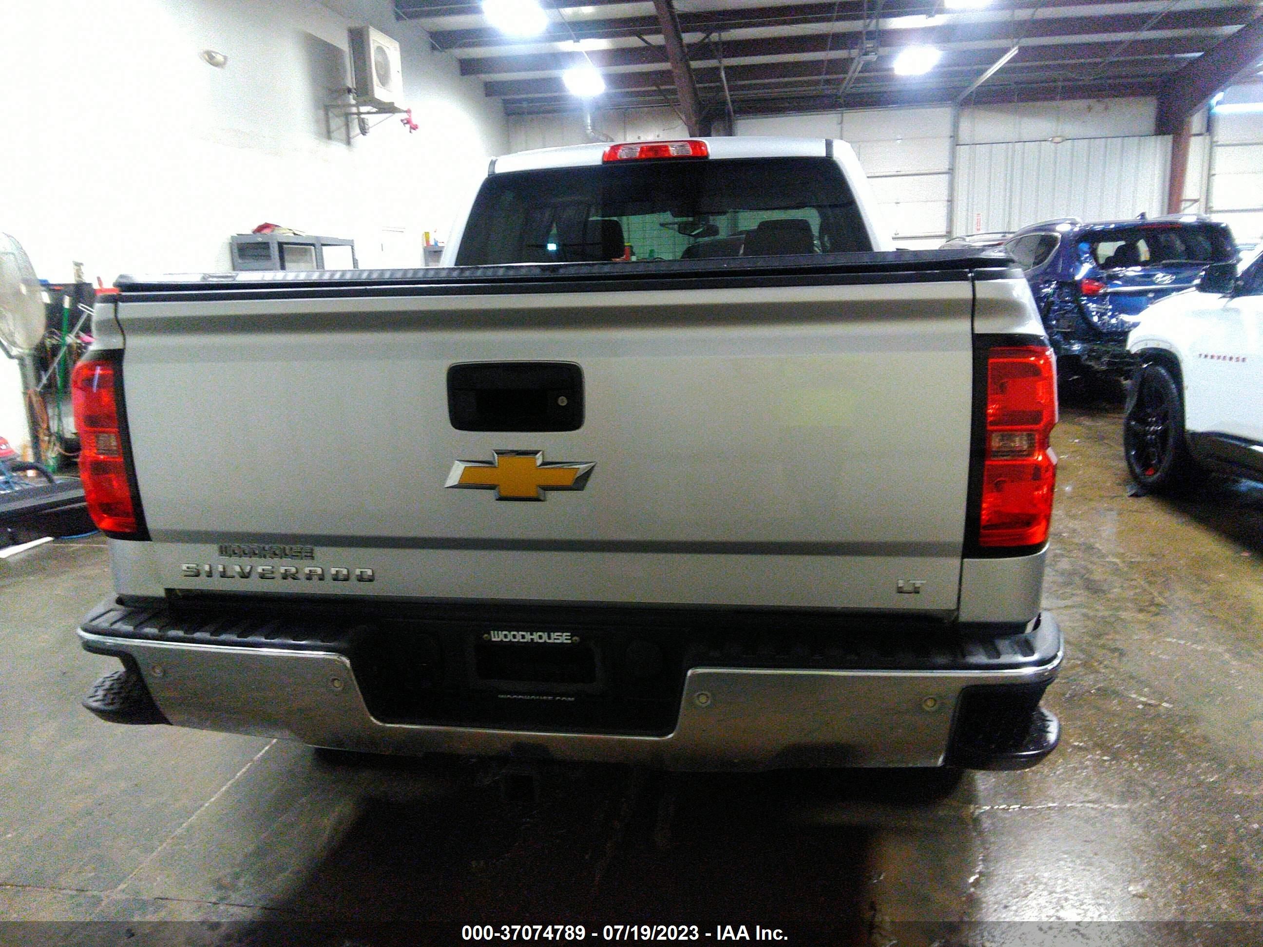 Photo 16 VIN: 3GCUKREC3EG415626 - CHEVROLET SILVERADO 