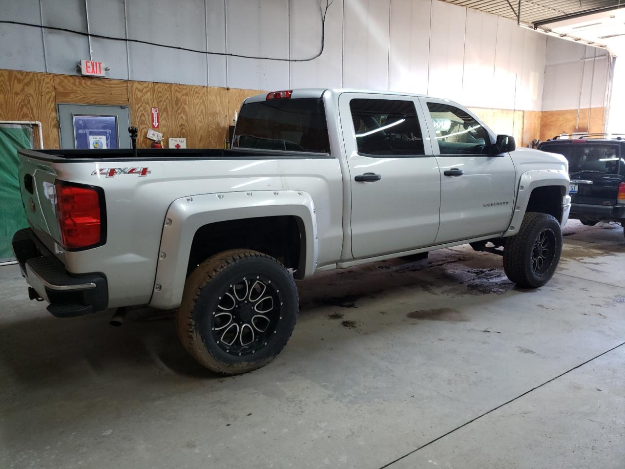 Photo 2 VIN: 3GCUKREC3EG420969 - CHEVROLET SILVERADO 