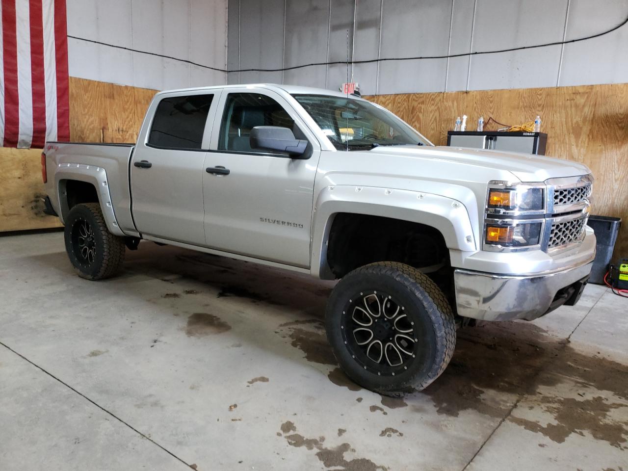 Photo 3 VIN: 3GCUKREC3EG420969 - CHEVROLET SILVERADO 