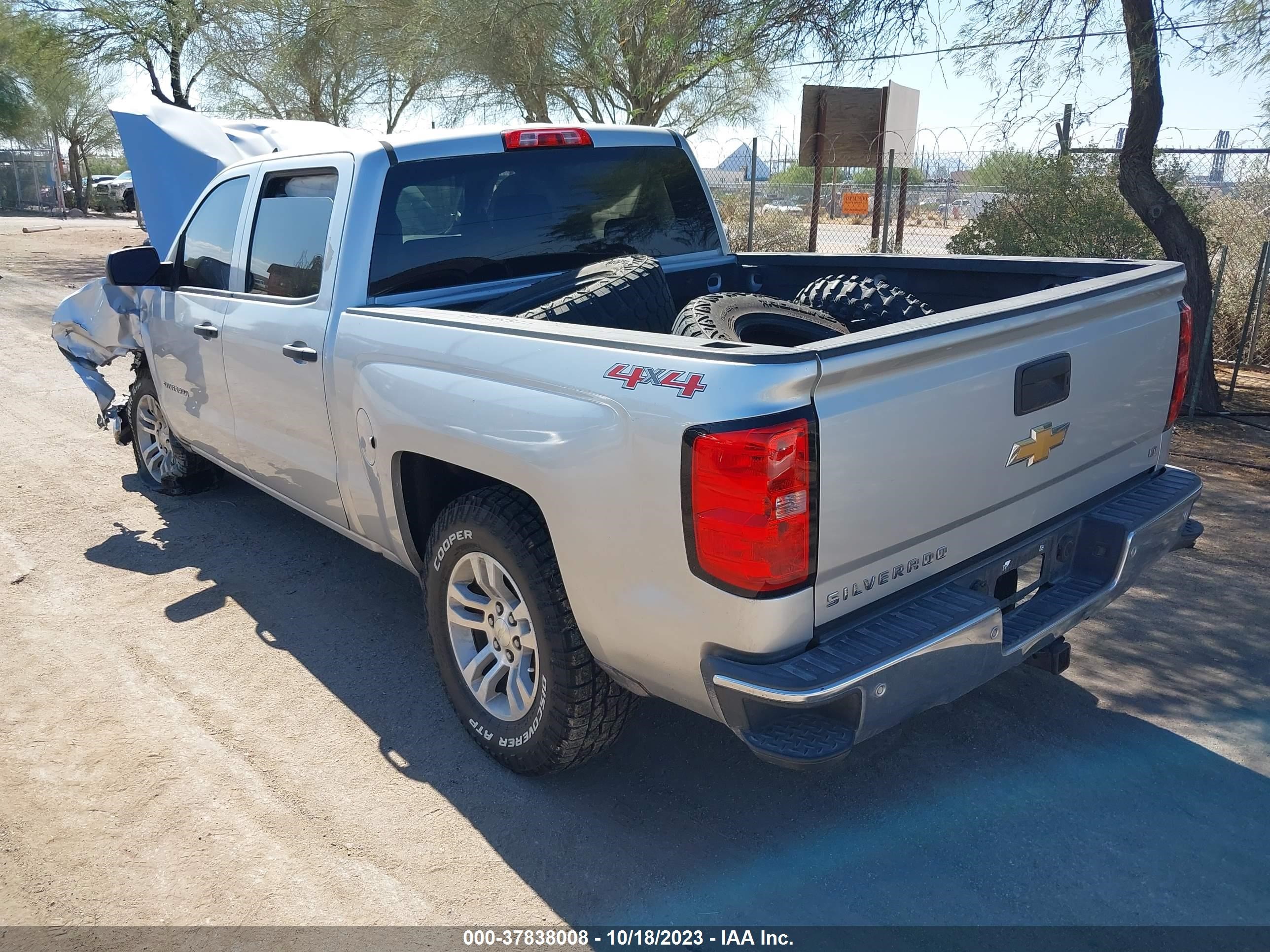 Photo 2 VIN: 3GCUKREC3EG456127 - CHEVROLET SILVERADO 