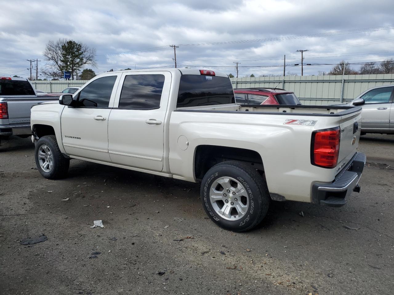 Photo 1 VIN: 3GCUKREC3FG242286 - CHEVROLET SILVERADO 