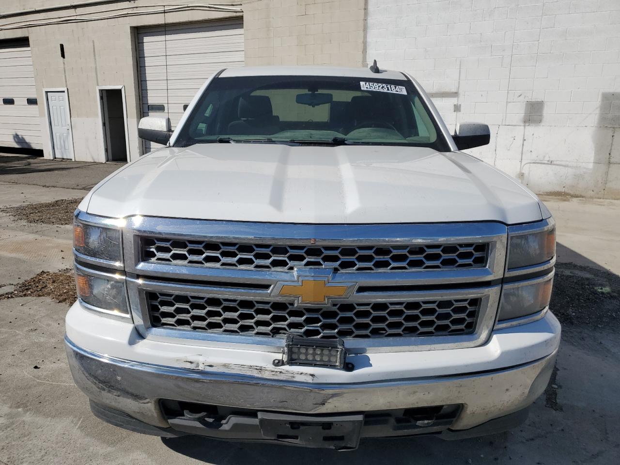 Photo 4 VIN: 3GCUKREC3FG266961 - CHEVROLET SILVERADO 