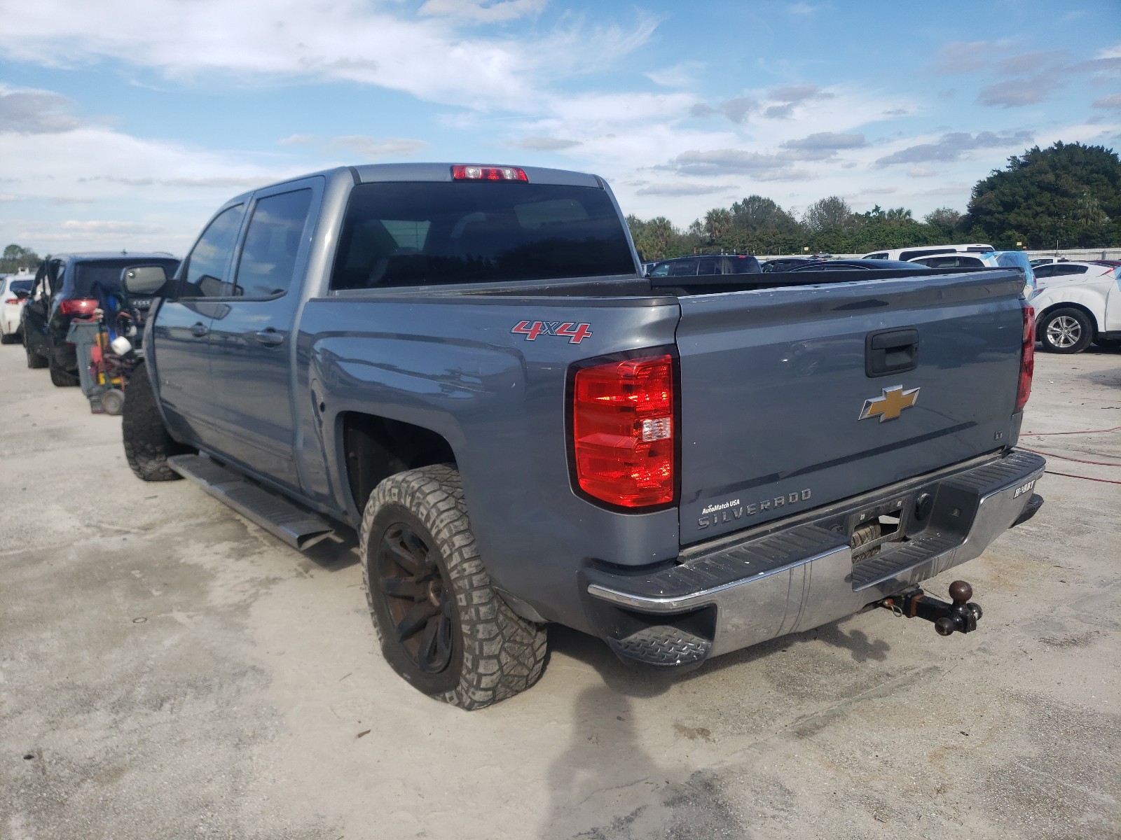 Photo 2 VIN: 3GCUKREC3FG348964 - CHEVROLET SILVERADO 