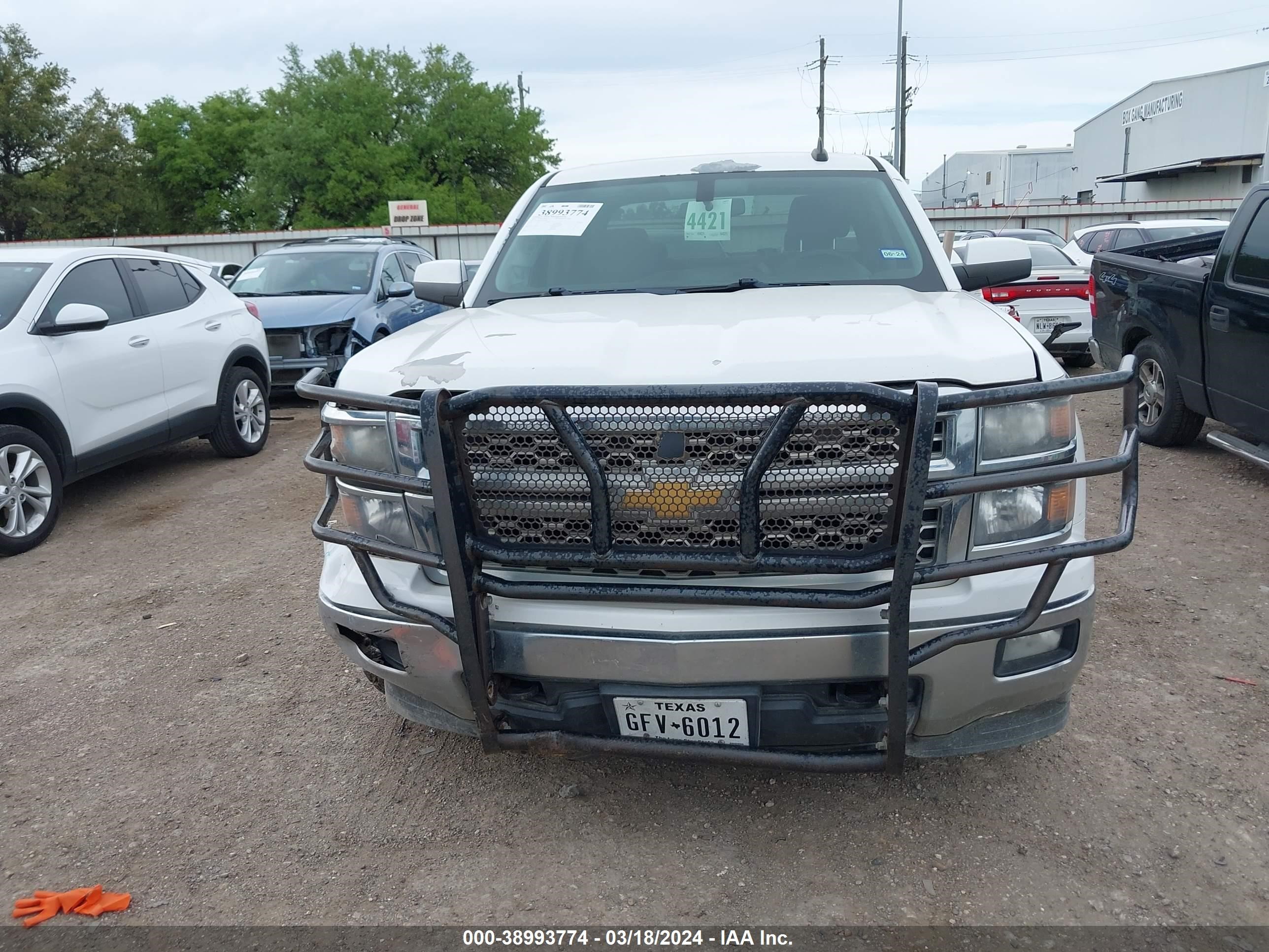 Photo 11 VIN: 3GCUKREC3FG377803 - CHEVROLET SILVERADO 