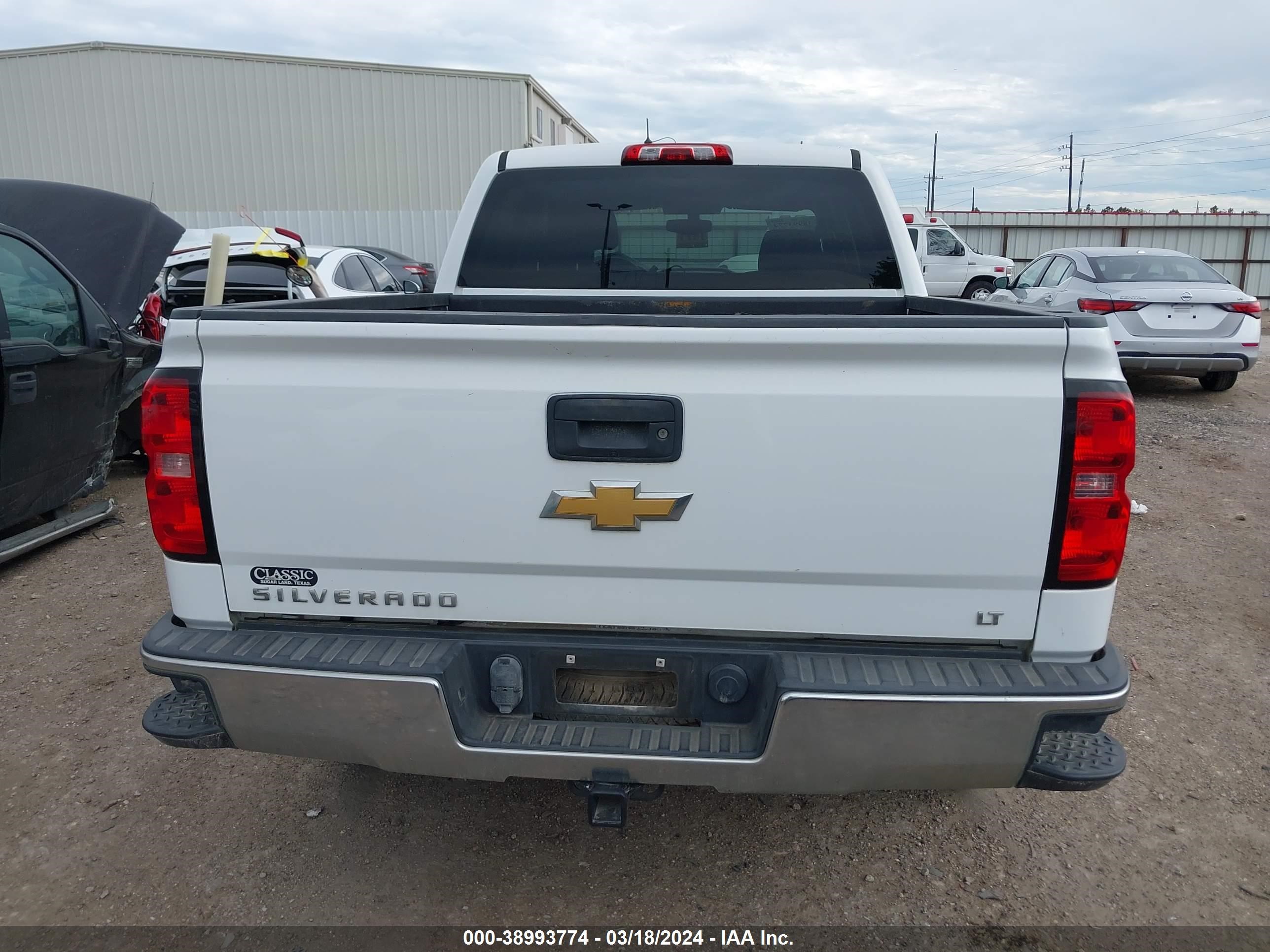 Photo 15 VIN: 3GCUKREC3FG377803 - CHEVROLET SILVERADO 