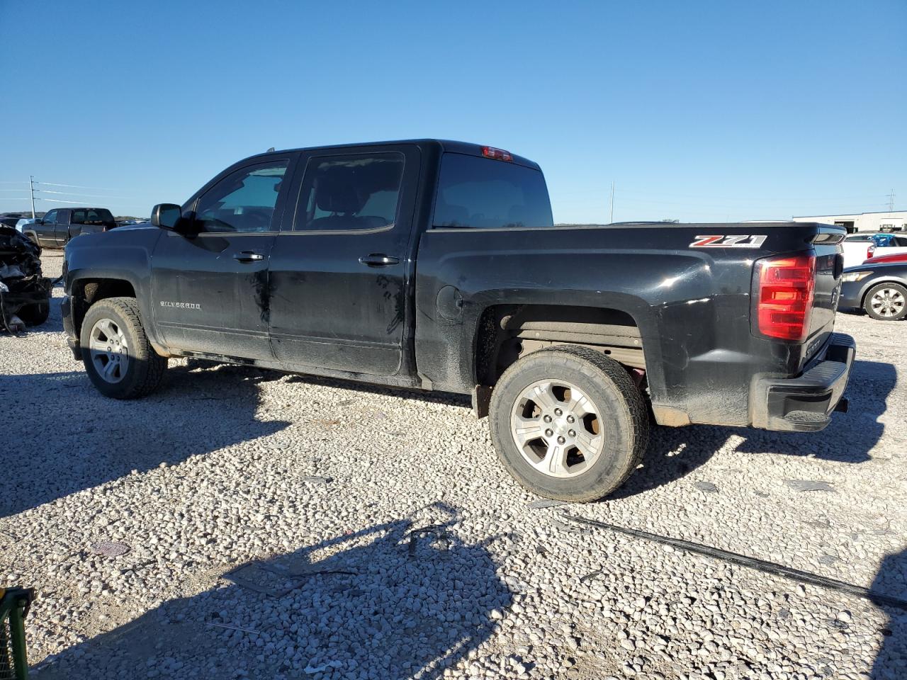 Photo 1 VIN: 3GCUKREC3GG366995 - CHEVROLET SILVERADO 