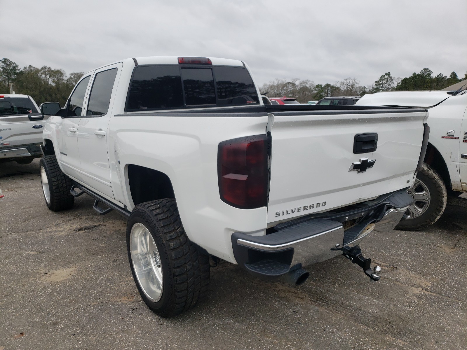 Photo 2 VIN: 3GCUKREC3GG374076 - CHEVROLET SILVERADO 