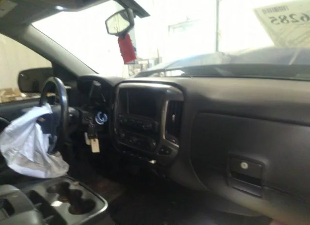 Photo 4 VIN: 3GCUKREC3HG179841 - CHEVROLET SILVERADO 1500 