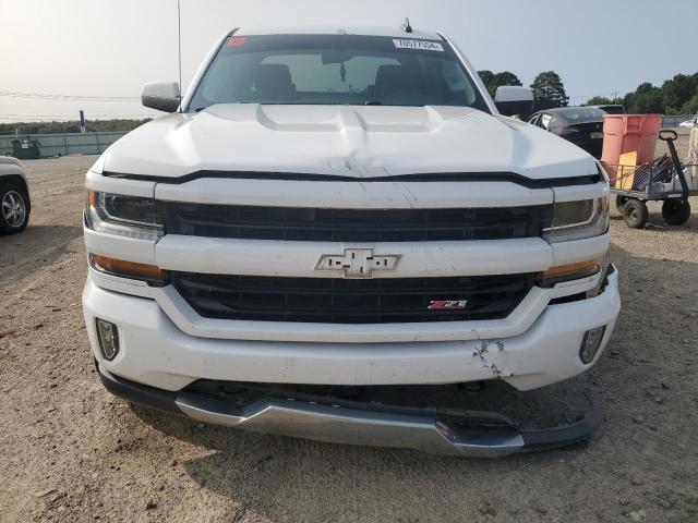 Photo 4 VIN: 3GCUKREC3JG100173 - CHEVROLET SILVERADO 