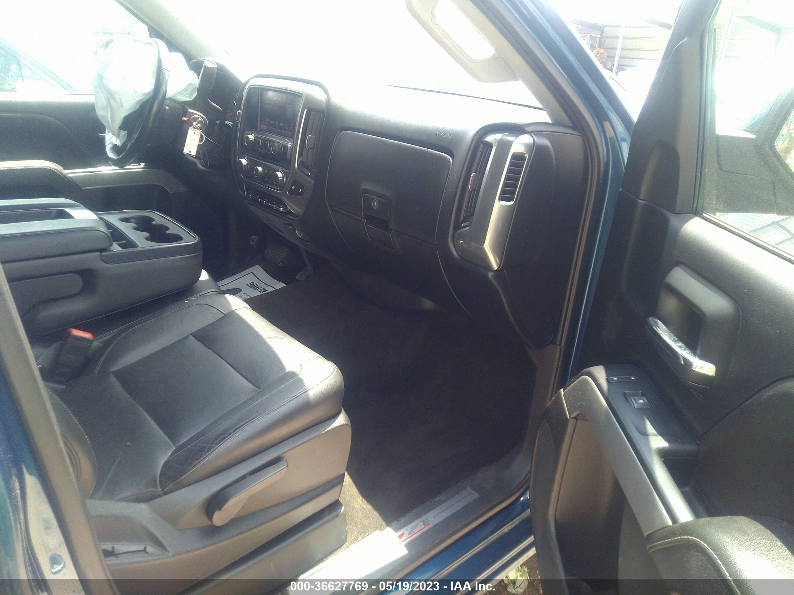 Photo 4 VIN: 3GCUKREC3JG347631 - CHEVROLET SILVERADO 