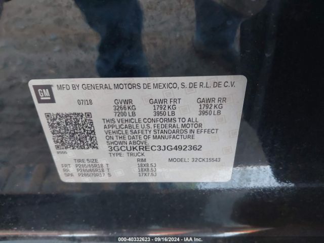 Photo 8 VIN: 3GCUKREC3JG492362 - CHEVROLET SILVERADO 