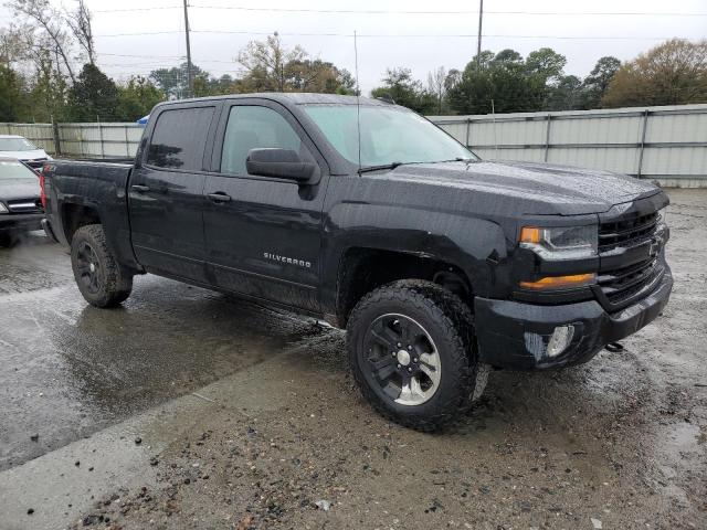 Photo 3 VIN: 3GCUKREC3JG555945 - CHEVROLET SILVERADO 