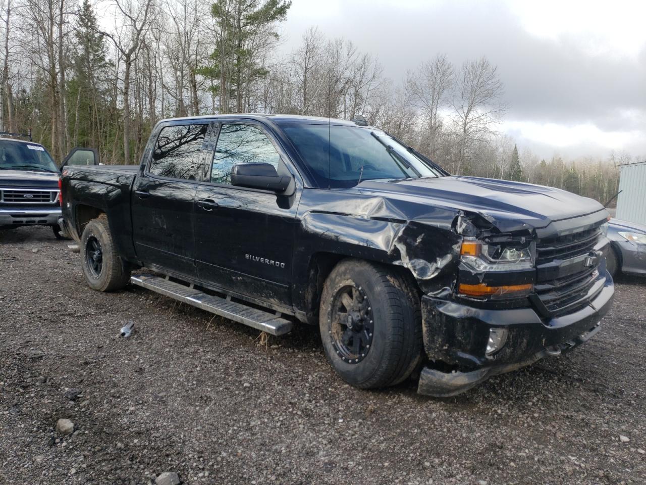 Photo 3 VIN: 3GCUKREC3JG567500 - CHEVROLET SILVERADO 