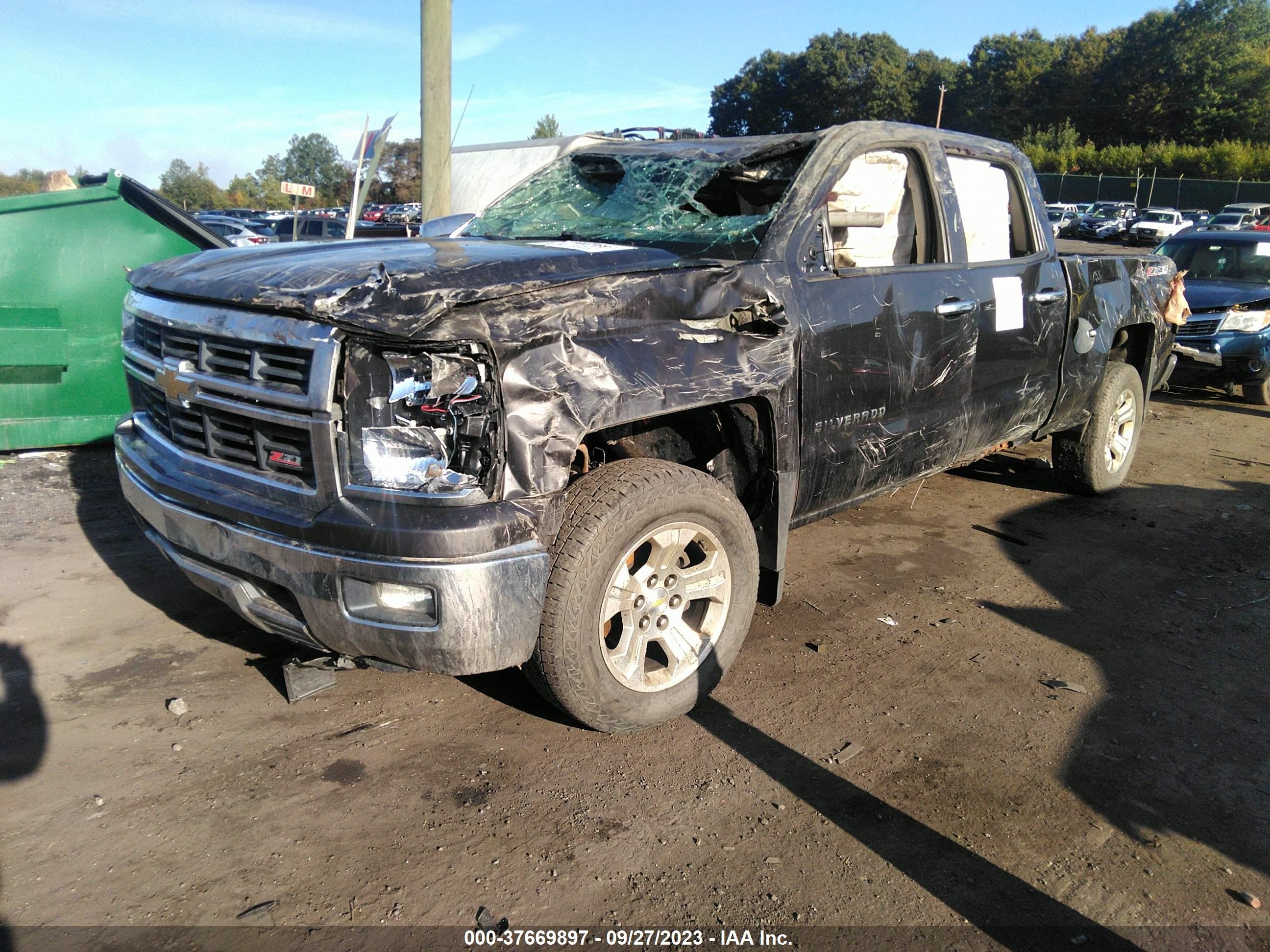 Photo 1 VIN: 3GCUKREC4EG166611 - CHEVROLET SILVERADO 