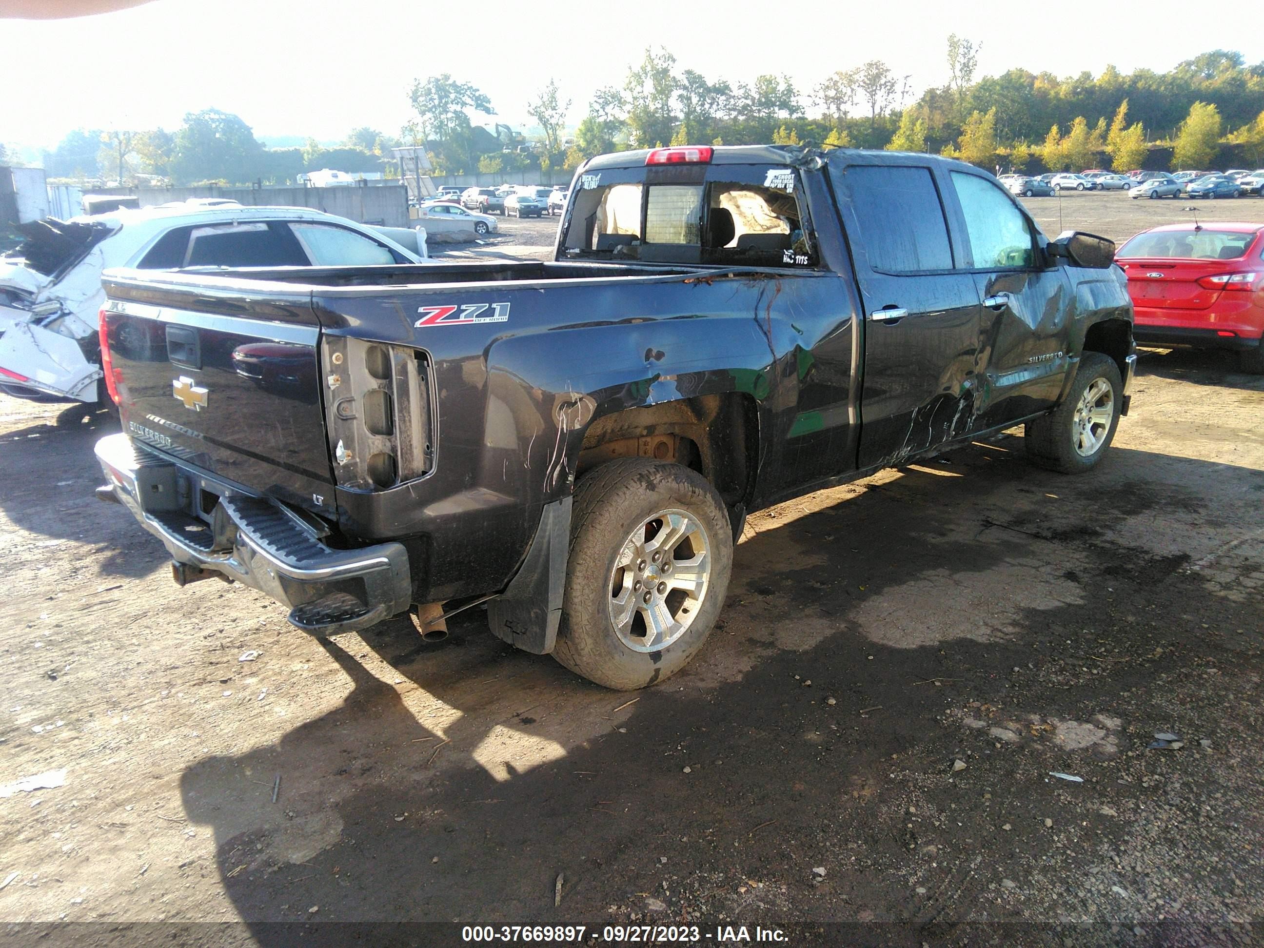 Photo 3 VIN: 3GCUKREC4EG166611 - CHEVROLET SILVERADO 