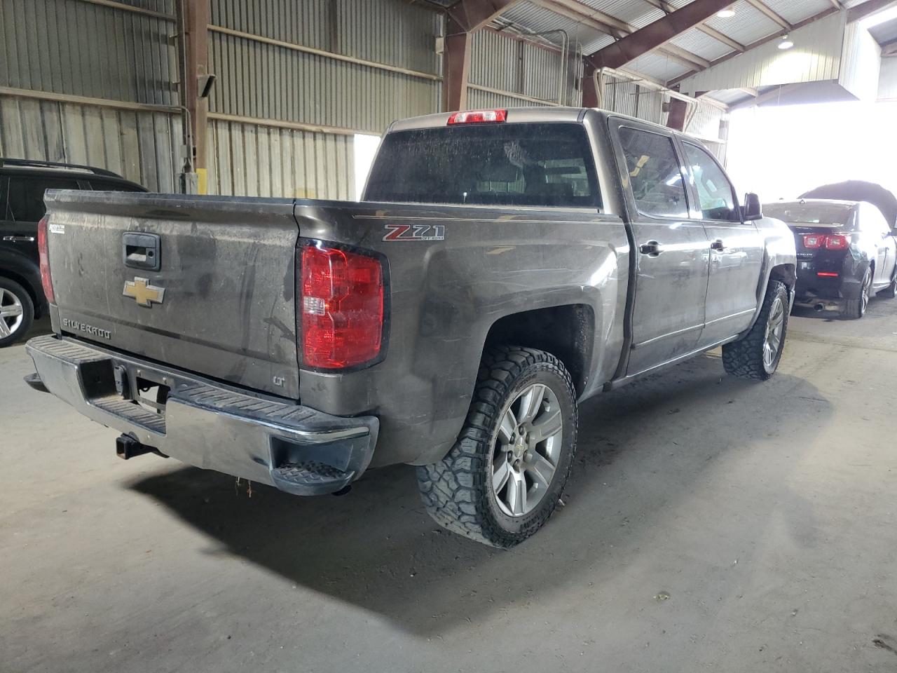 Photo 2 VIN: 3GCUKREC4FG140687 - CHEVROLET SILVERADO 