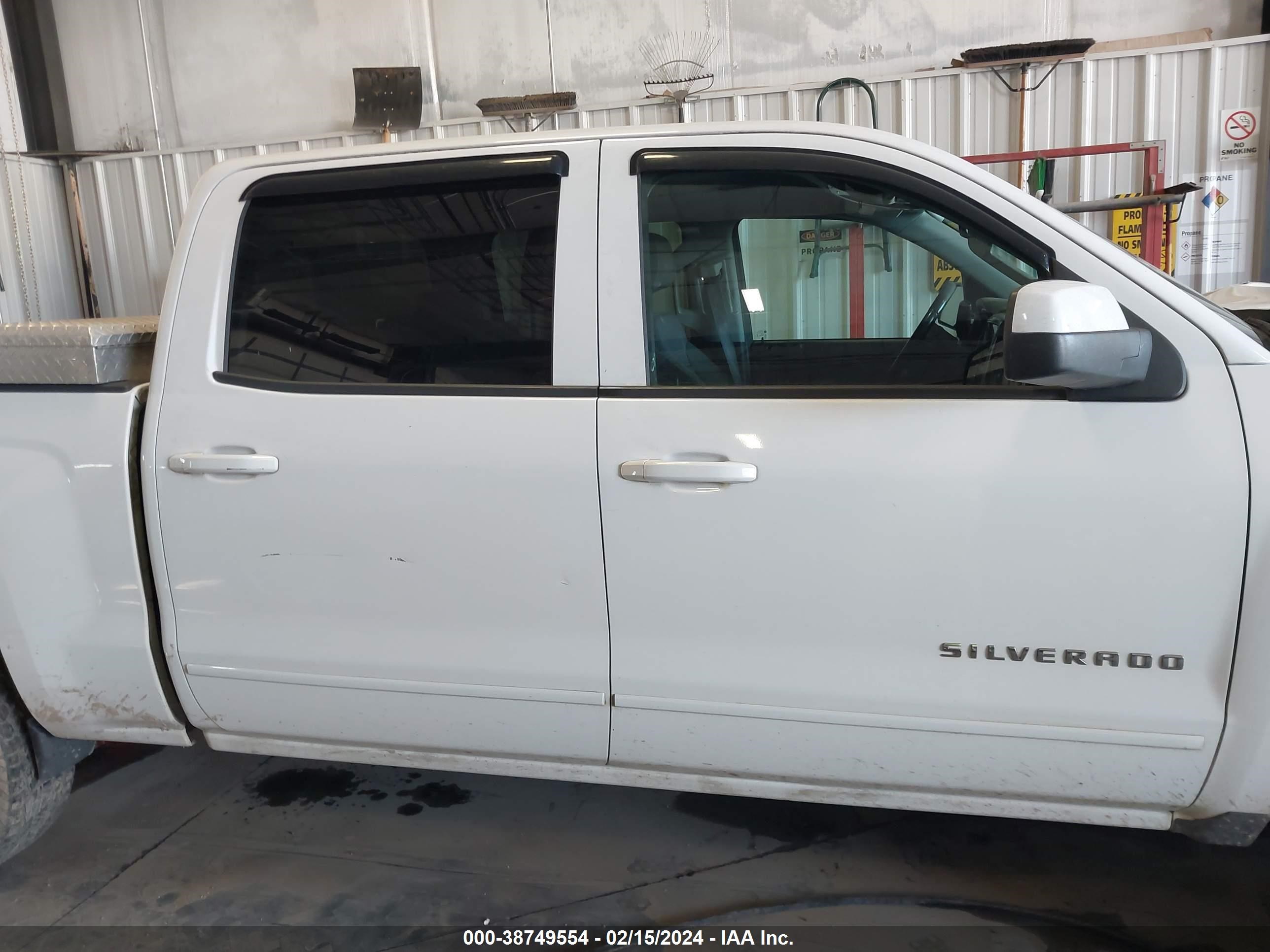 Photo 12 VIN: 3GCUKREC4FG353381 - CHEVROLET SILVERADO 