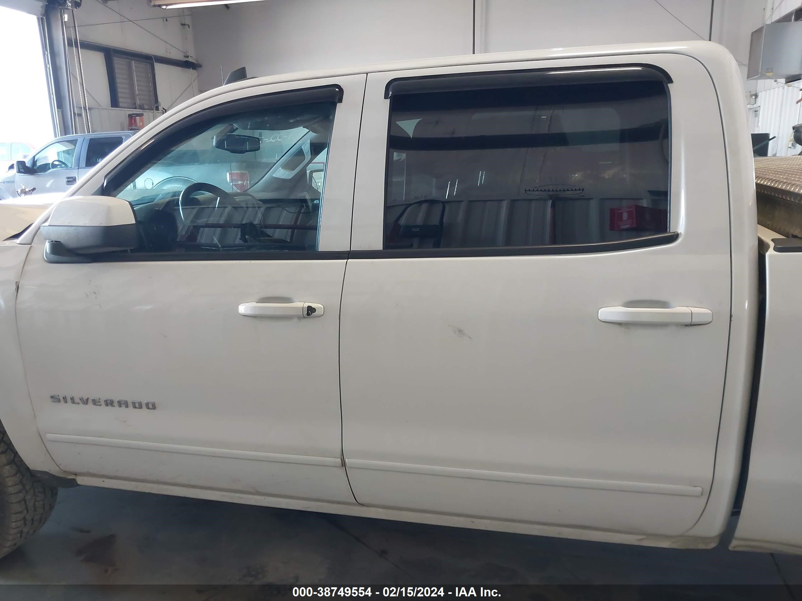 Photo 13 VIN: 3GCUKREC4FG353381 - CHEVROLET SILVERADO 