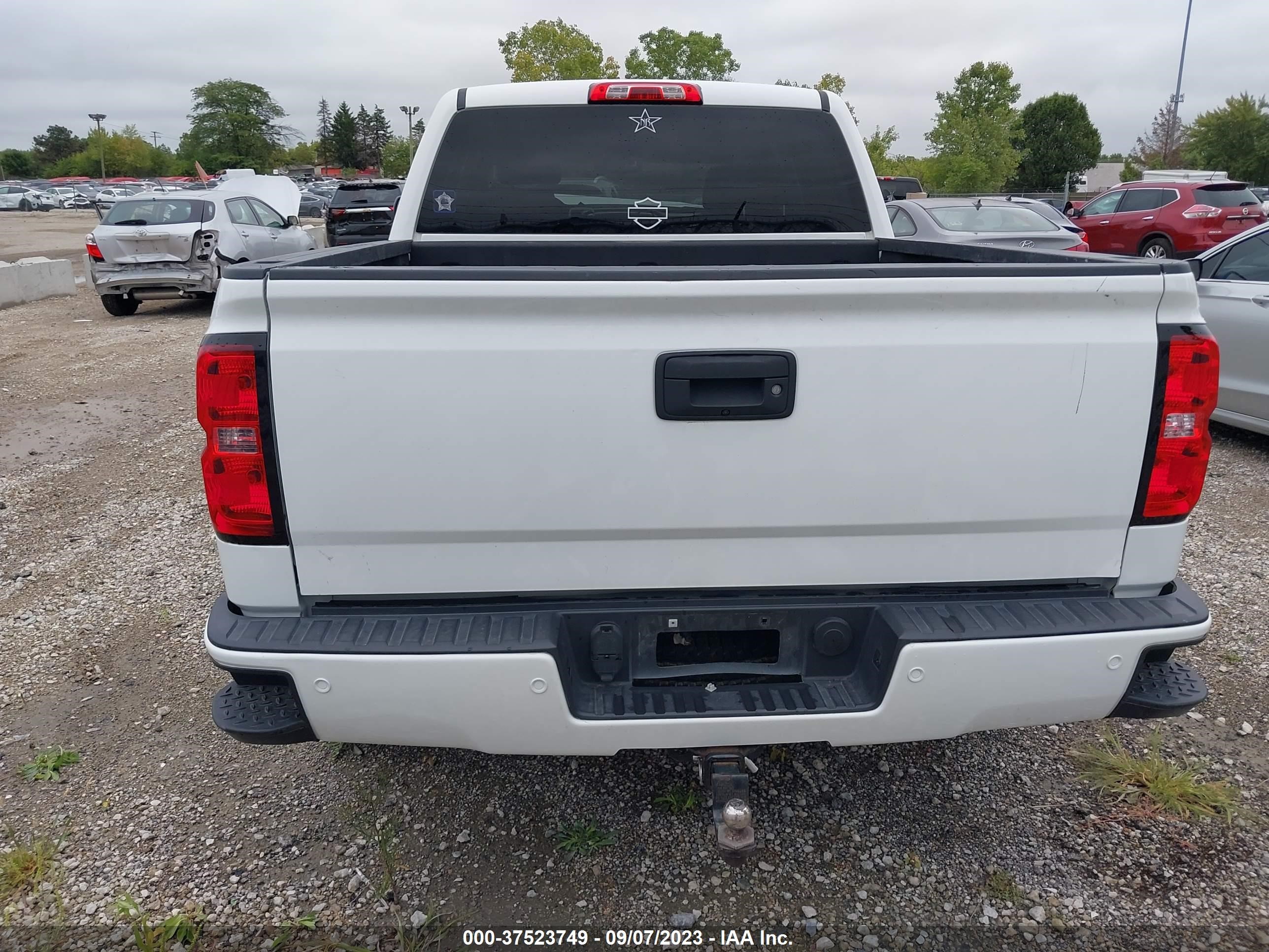 Photo 15 VIN: 3GCUKREC4GG105097 - CHEVROLET SILVERADO 