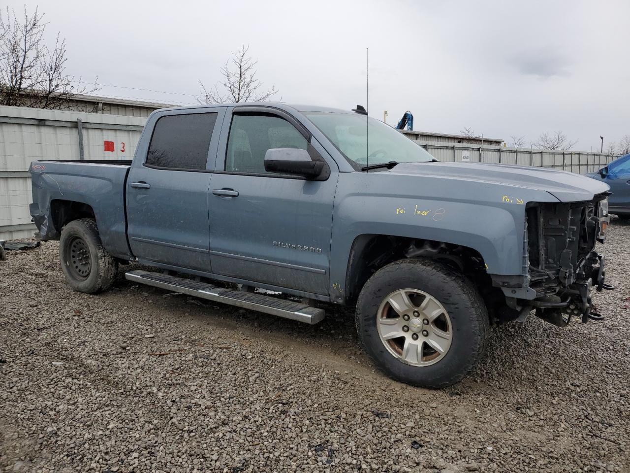 Photo 3 VIN: 3GCUKREC4GG309298 - CHEVROLET SILVERADO 