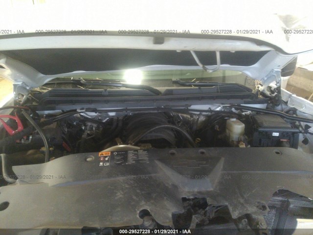 Photo 9 VIN: 3GCUKREC4GG381005 - CHEVROLET SILVERADO 1500 