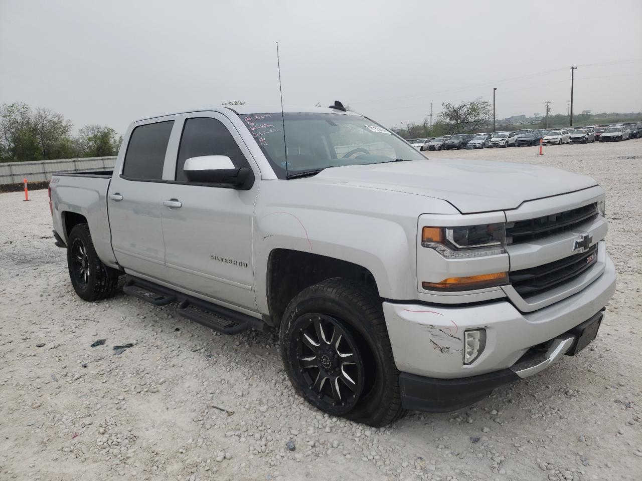 Photo 3 VIN: 3GCUKREC4HG123584 - CHEVROLET SILVERADO 