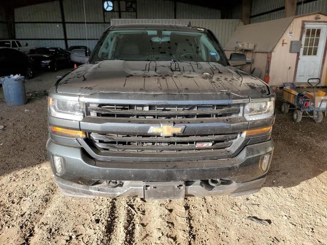 Photo 4 VIN: 3GCUKREC4JG261499 - CHEVROLET SILVERADO 