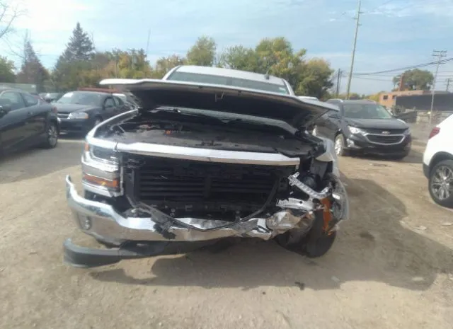 Photo 5 VIN: 3GCUKREC4JG509265 - CHEVROLET SILVERADO 1500 