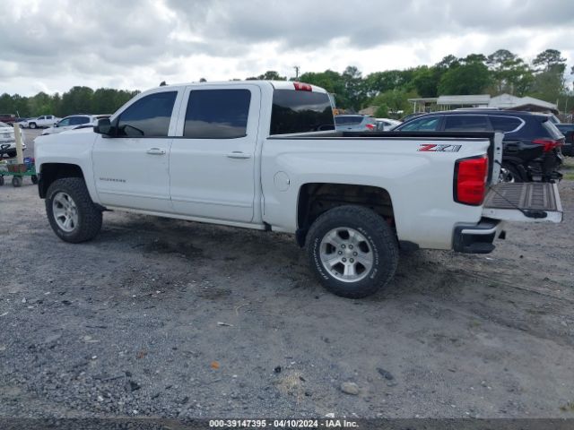 Photo 2 VIN: 3GCUKREC4JG591806 - CHEVROLET SILVERADO 