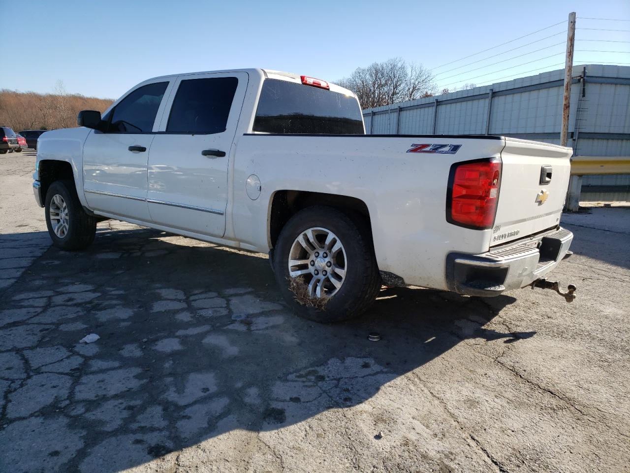 Photo 1 VIN: 3GCUKREC5EG234561 - CHEVROLET SILVERADO 