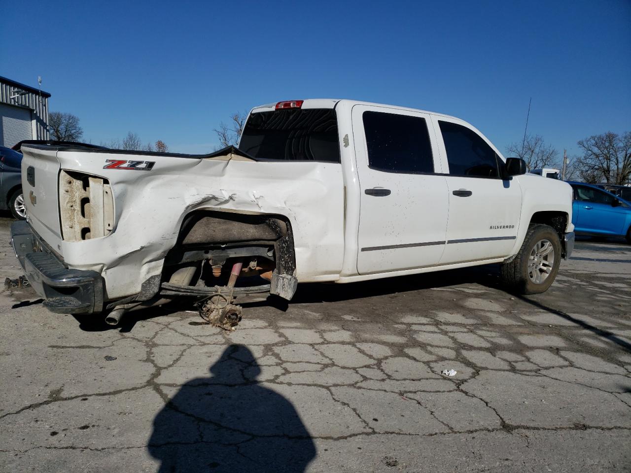 Photo 2 VIN: 3GCUKREC5EG234561 - CHEVROLET SILVERADO 