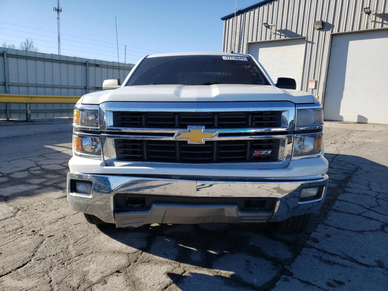 Photo 4 VIN: 3GCUKREC5EG234561 - CHEVROLET SILVERADO 