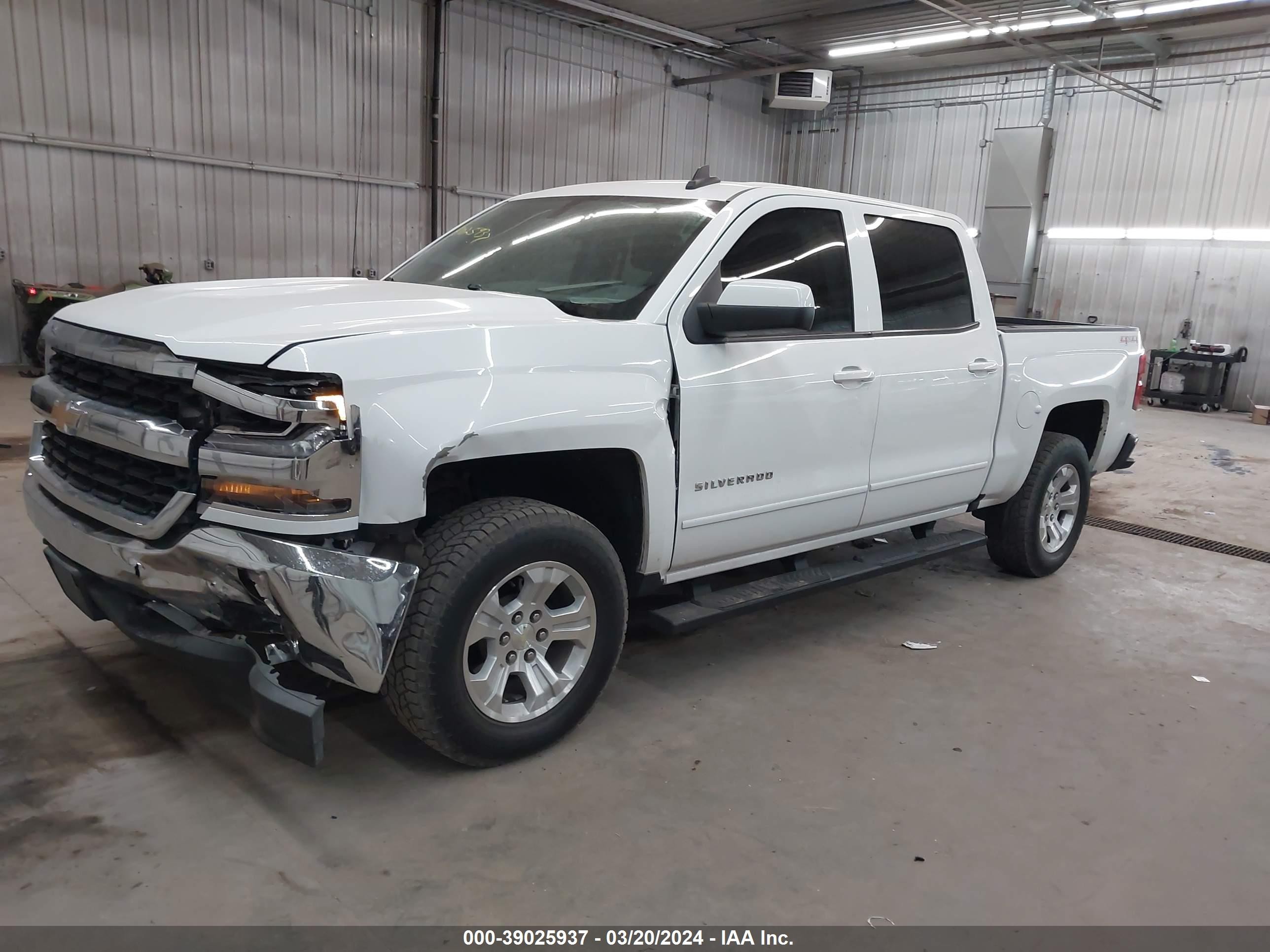 Photo 1 VIN: 3GCUKREC5GG323775 - CHEVROLET SILVERADO 