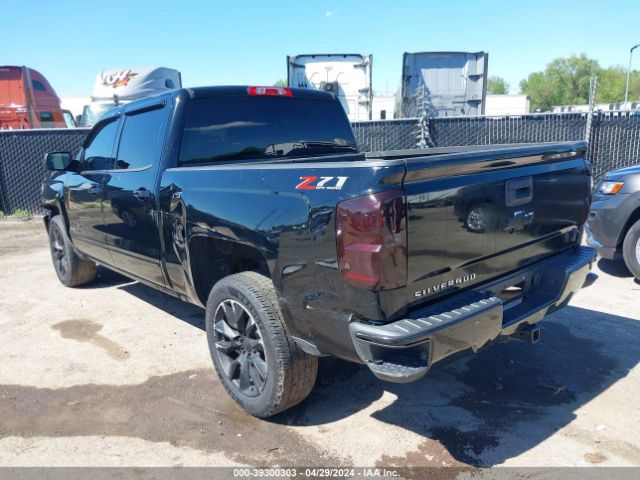 Photo 2 VIN: 3GCUKREC5JG128024 - CHEVROLET SILVERADO 1500 