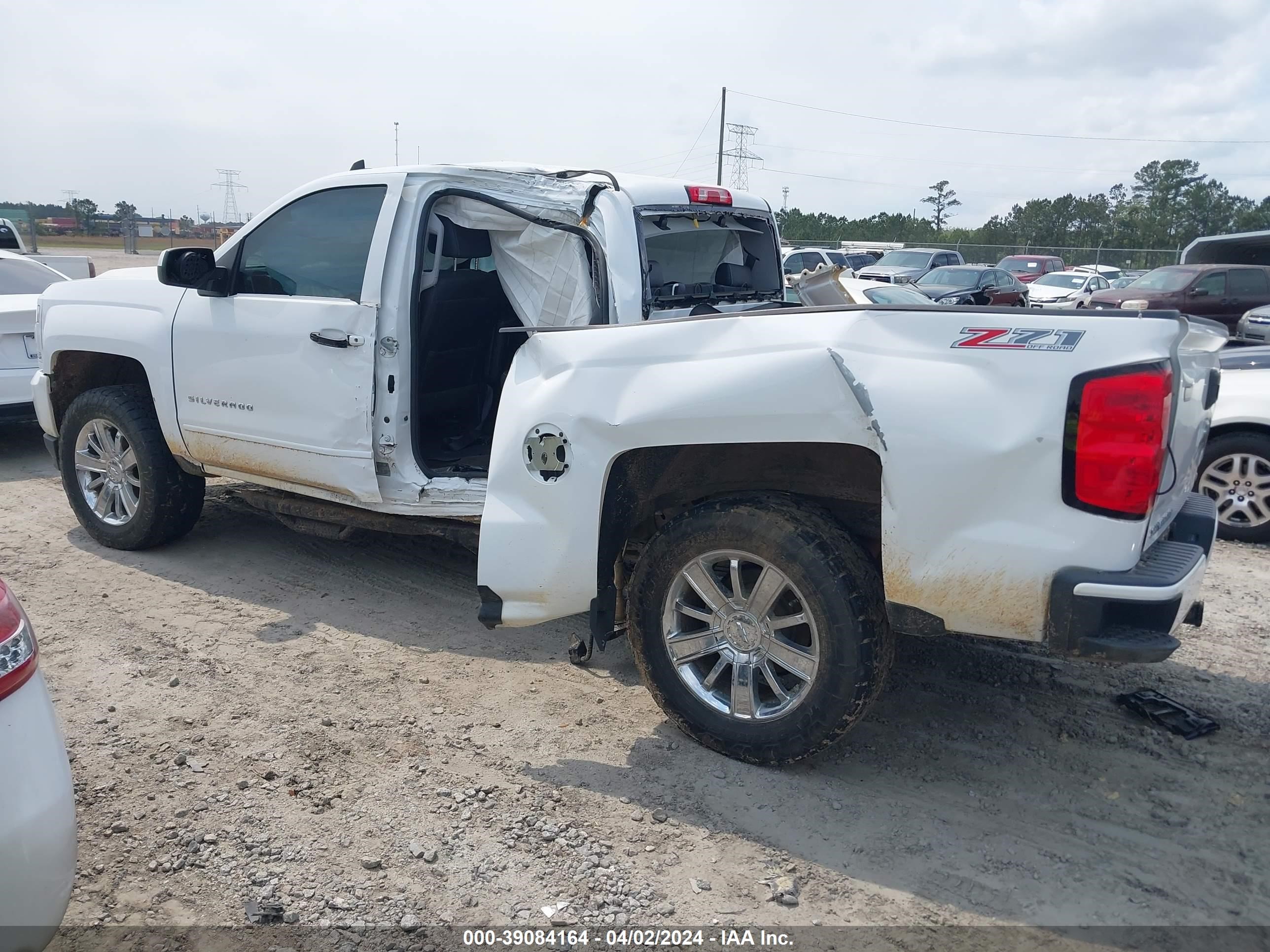 Photo 2 VIN: 3GCUKREC6HG407797 - CHEVROLET SILVERADO 