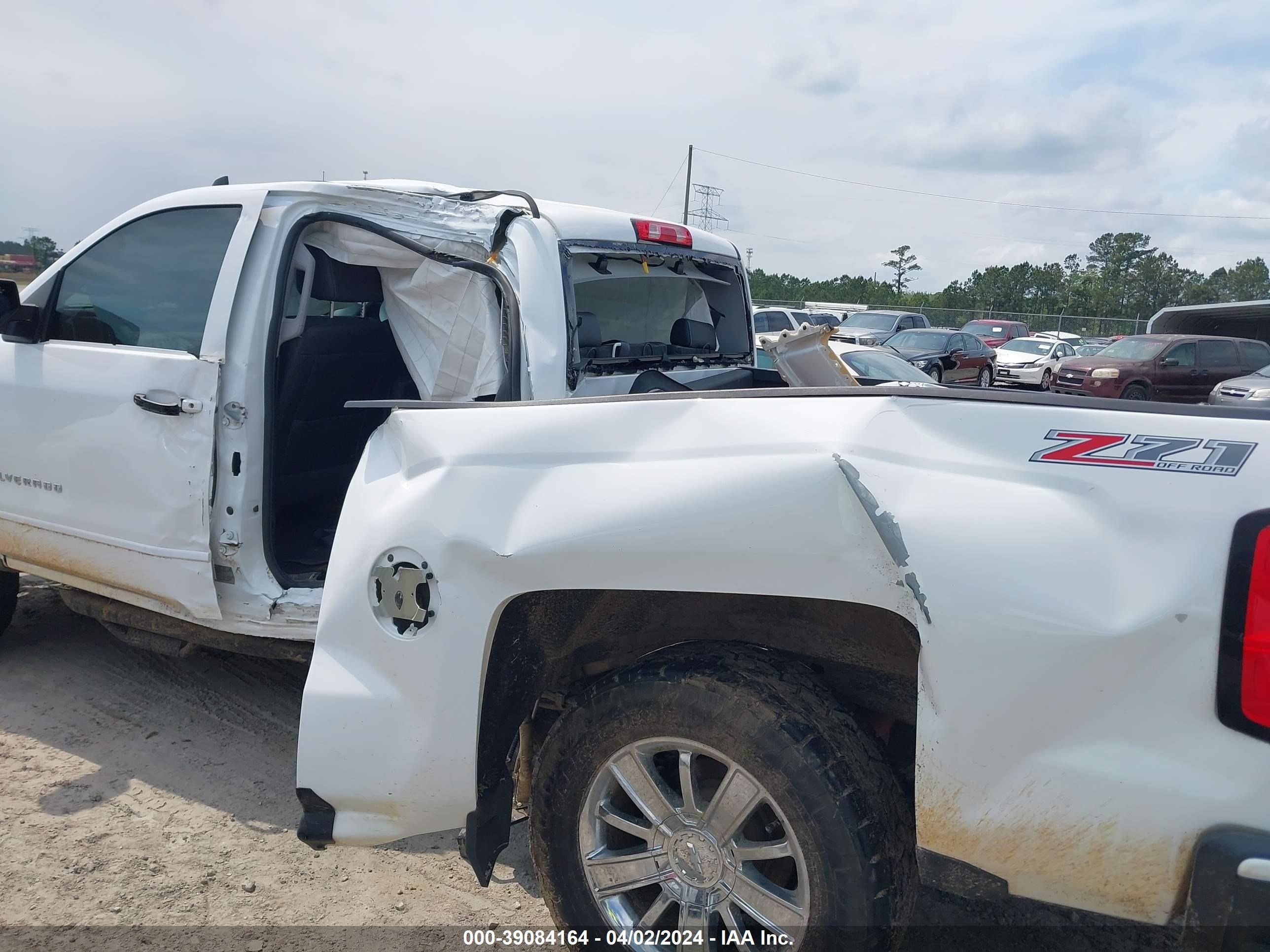 Photo 5 VIN: 3GCUKREC6HG407797 - CHEVROLET SILVERADO 