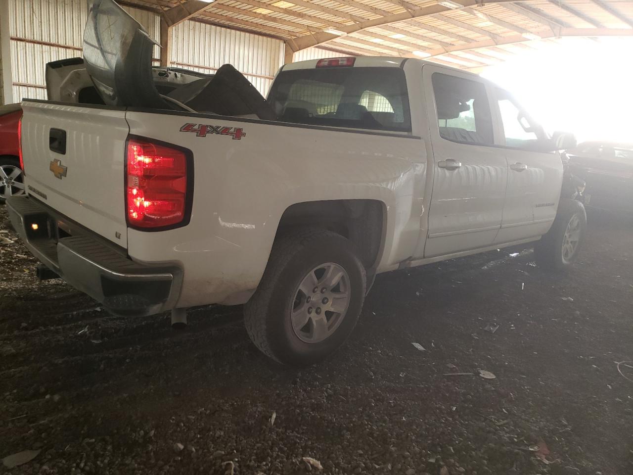 Photo 2 VIN: 3GCUKREC6HG464002 - CHEVROLET SILVERADO 