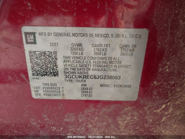 Photo 8 VIN: 3GCUKREC6JG238063 - CHEVROLET SILVERADO 