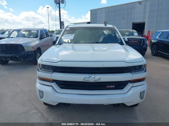 Photo 5 VIN: 3GCUKREC6JG267692 - CHEVROLET SILVERADO 1500 